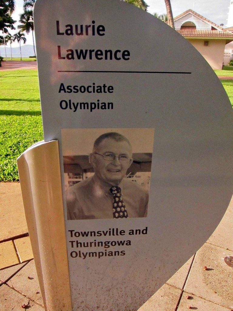 Tobruk - Laurie Lawrence