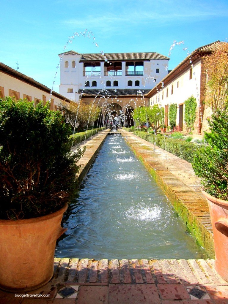 Alhambra Generalife Pool