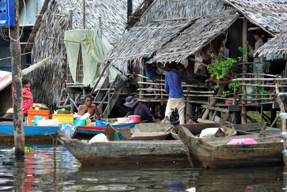 Water Village Kampong Pluk Floating Shop