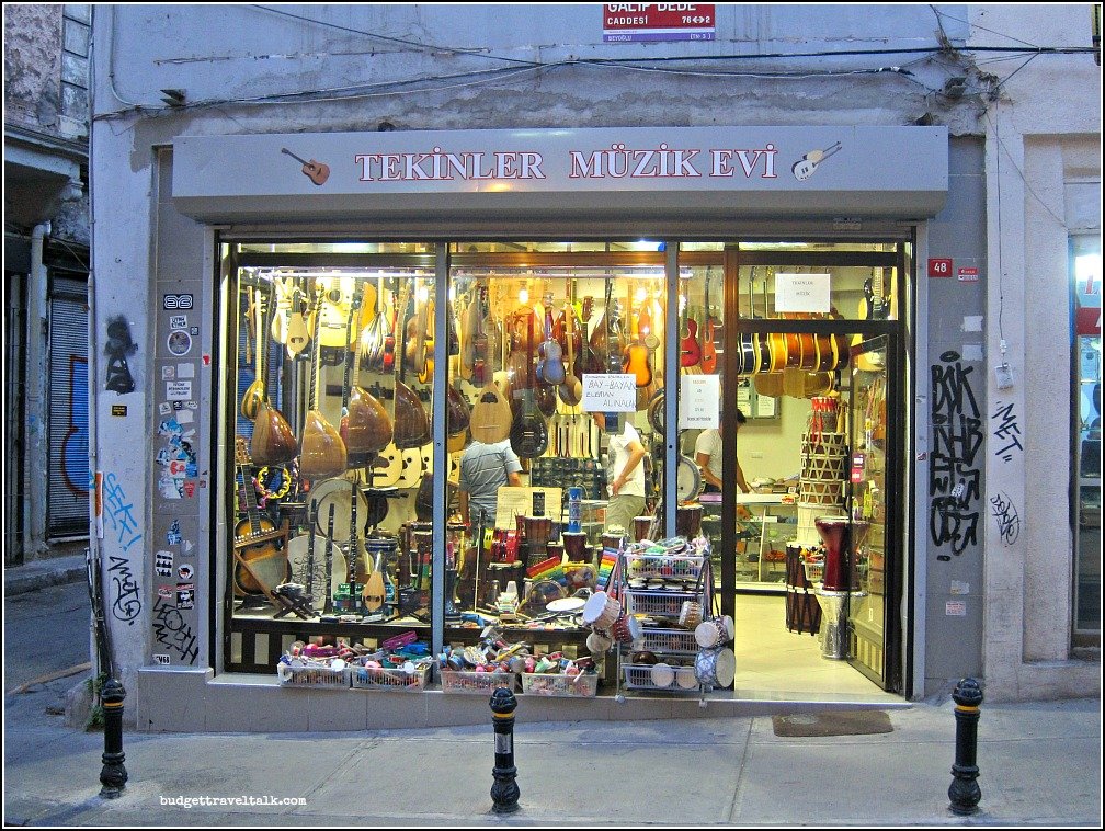 Galip Dede Caddesi Music Shop