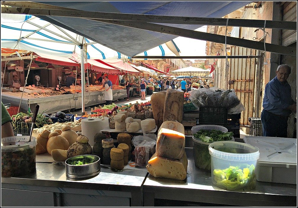 Ortigian Market from Caseificio Borderi Siracusa