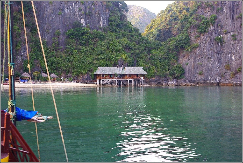 Lan Ha Bay Resort Vietnam