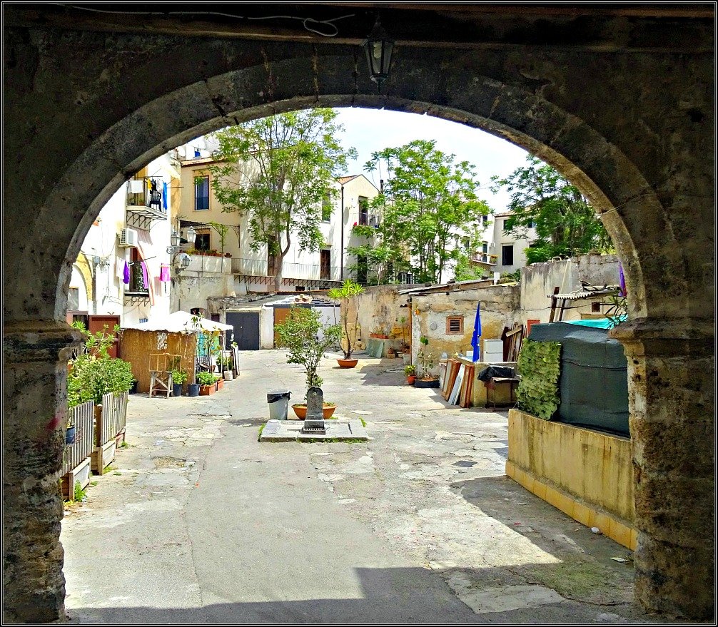 Palermo Archway