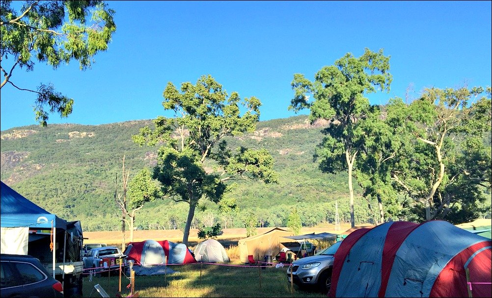 Palm Creek Folk Festival Camping