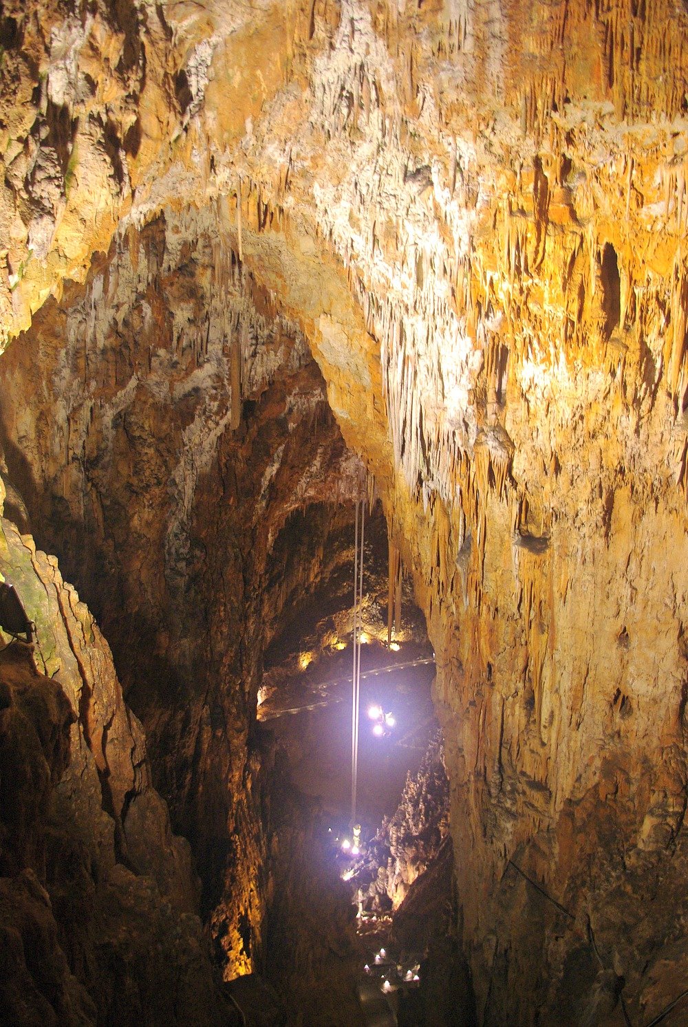 Grotta Gigante Pendulem Trieste Italy