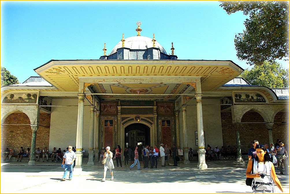 Topkapi Palace Entrance - Istanbul Turkey